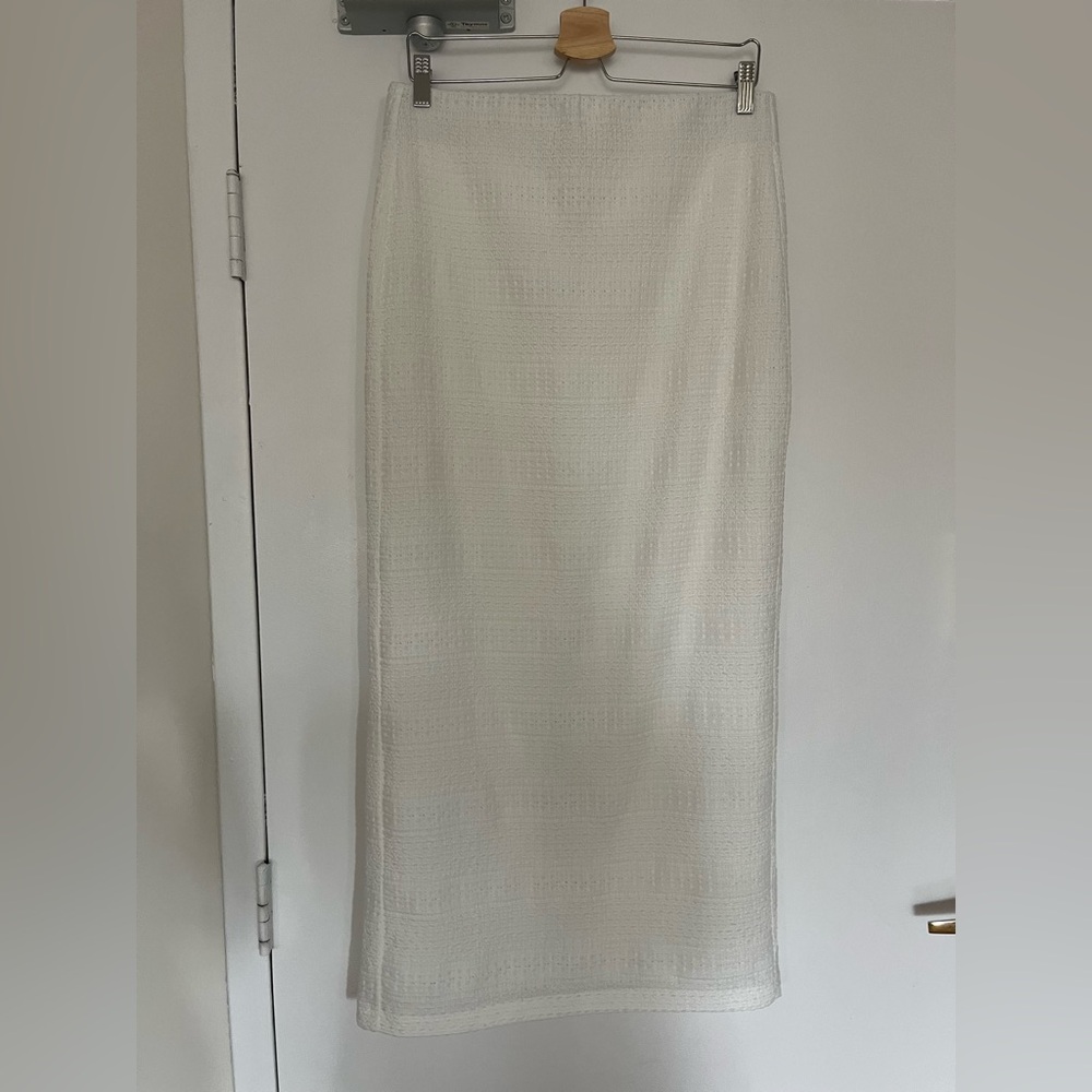NWT Dynamite White Textured Midi Skirt
